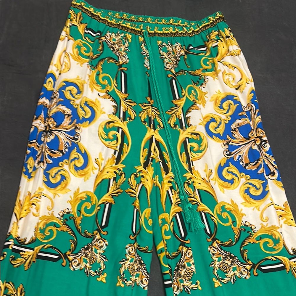 Elegant Green and Gold Wide Leg Pants